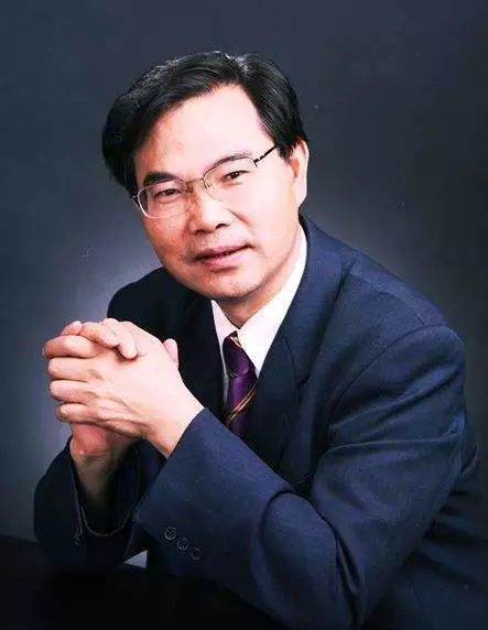 2019.09.30：徐宗本院士：数学与 AI 的关系是「融通共进」