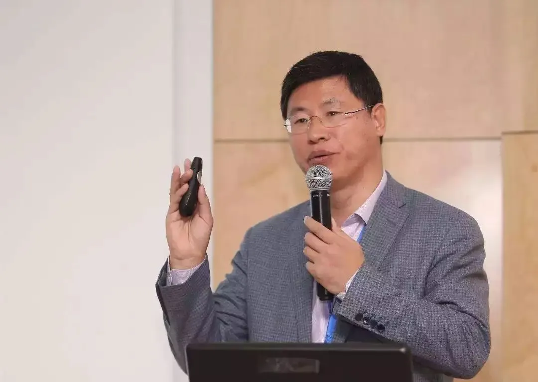 2020.05.26：刘忠范院士：新型研发机构建设成了口号