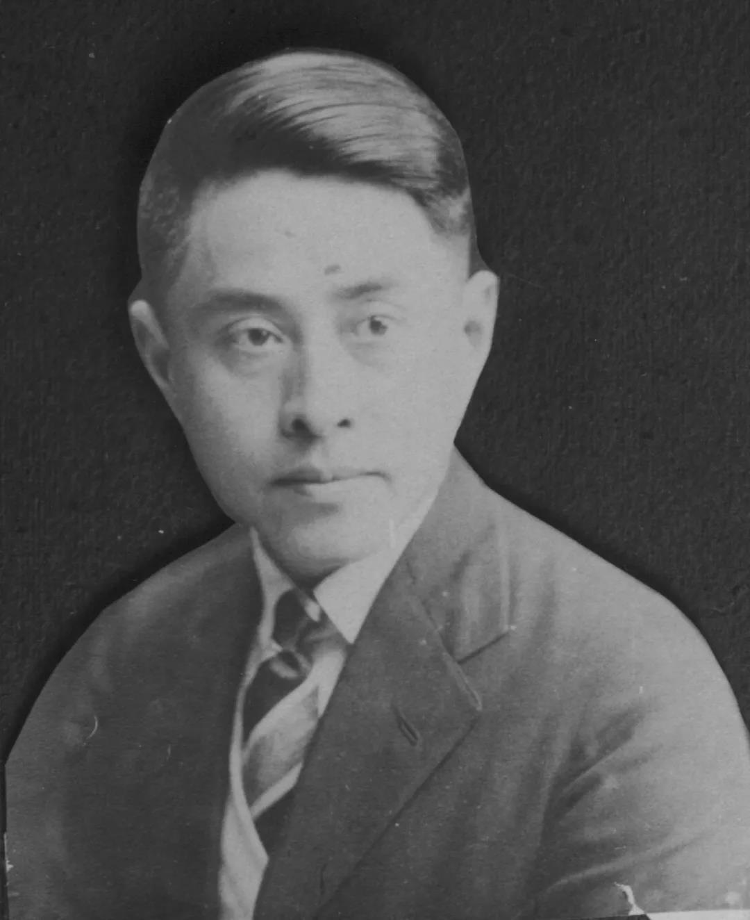 杨振宁先生数理工作漫谈：单位圆定理及其他